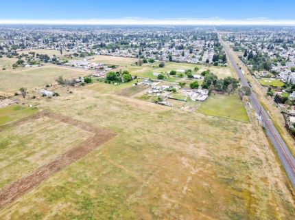 8645 Carlisle Ave, Sacramento, CA 95828 Photo