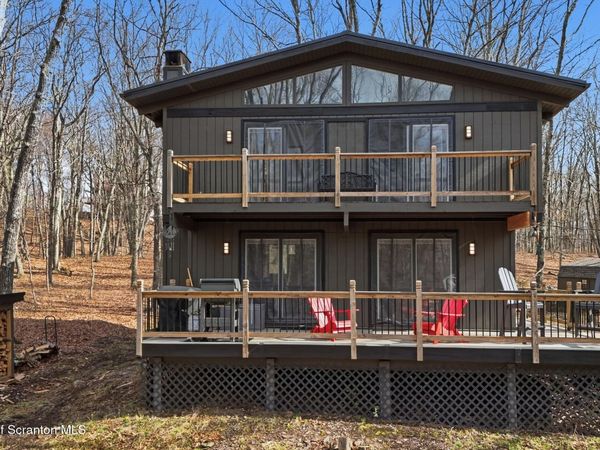 161 Fern Drive, Canadensis, PA 18325