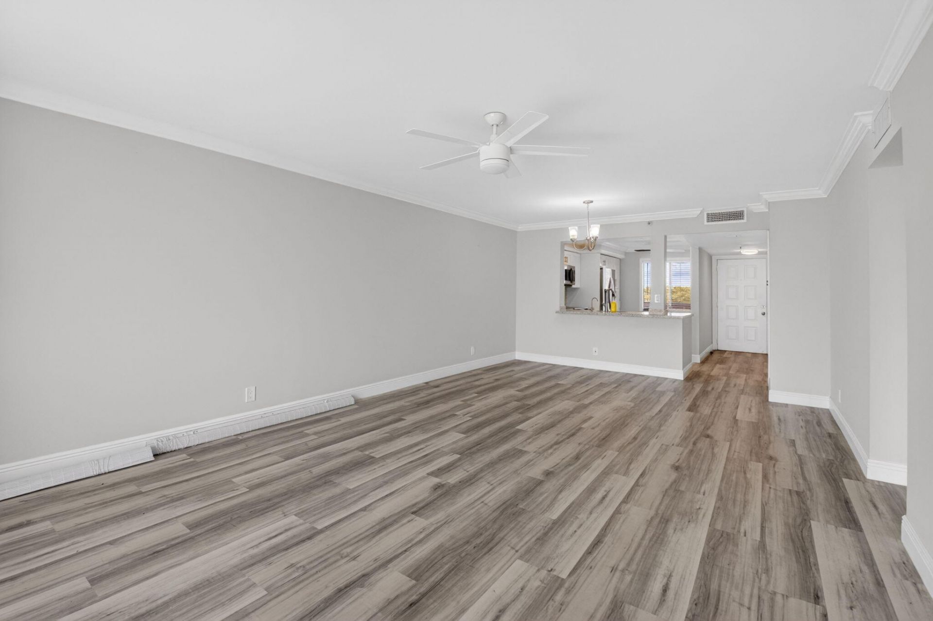 7076 Huntington Lane, Unit 507, Delray Beach, FL 33446 Photo