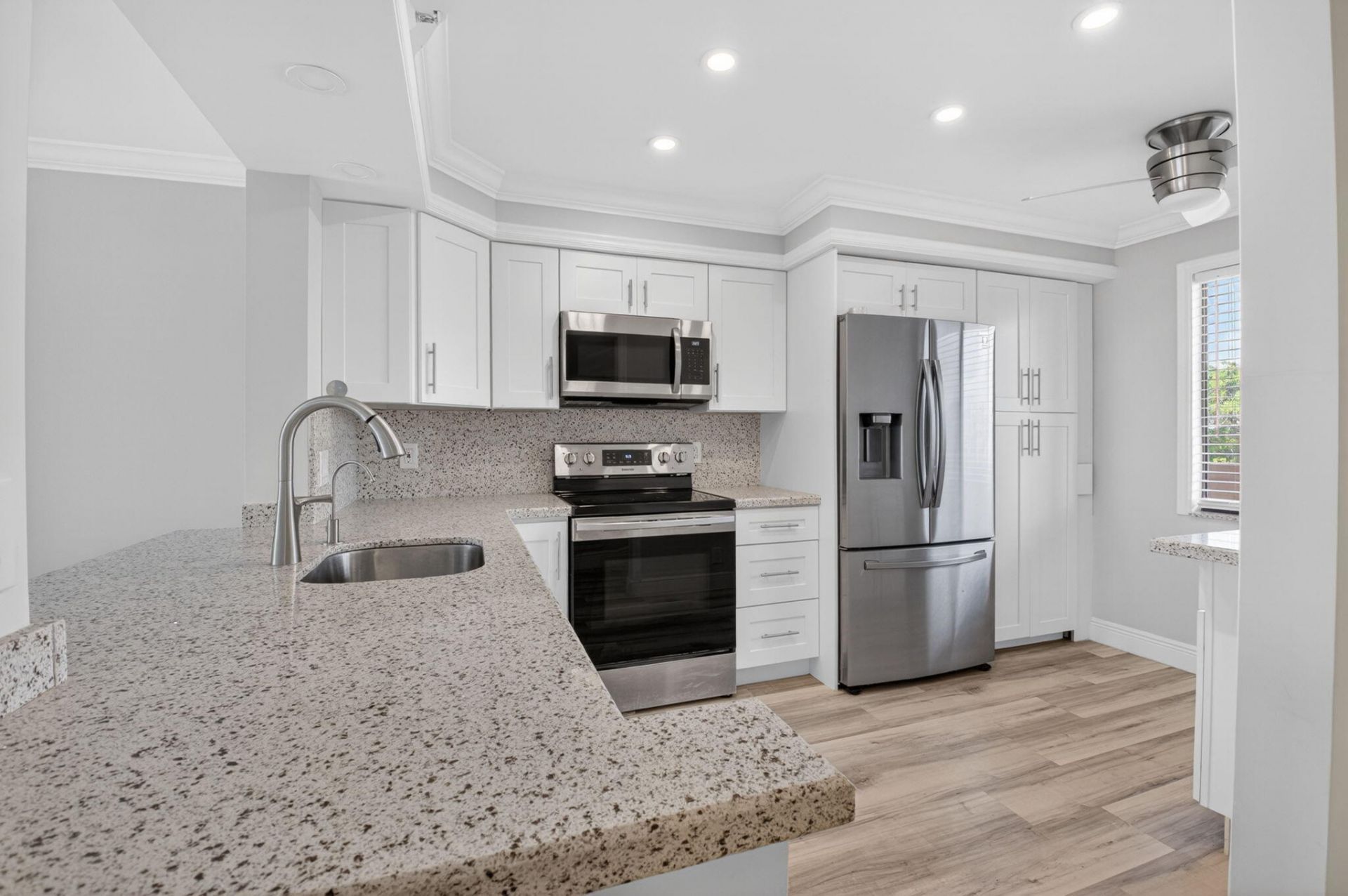 7076 Huntington Lane, Unit 507, Delray Beach, FL 33446 Photo