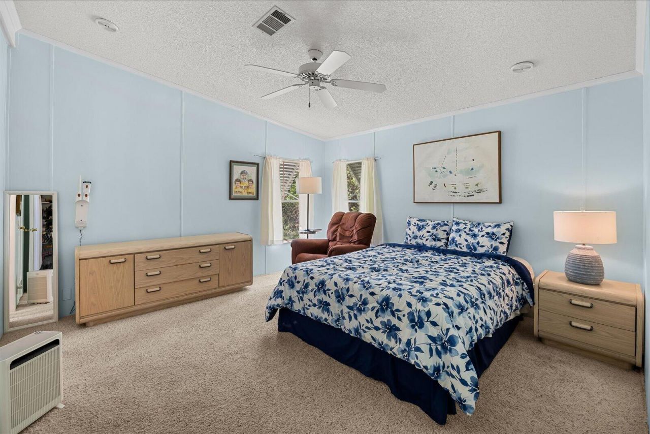 5683 Hemingway Court, Fort Pierce, FL 34982 Photo