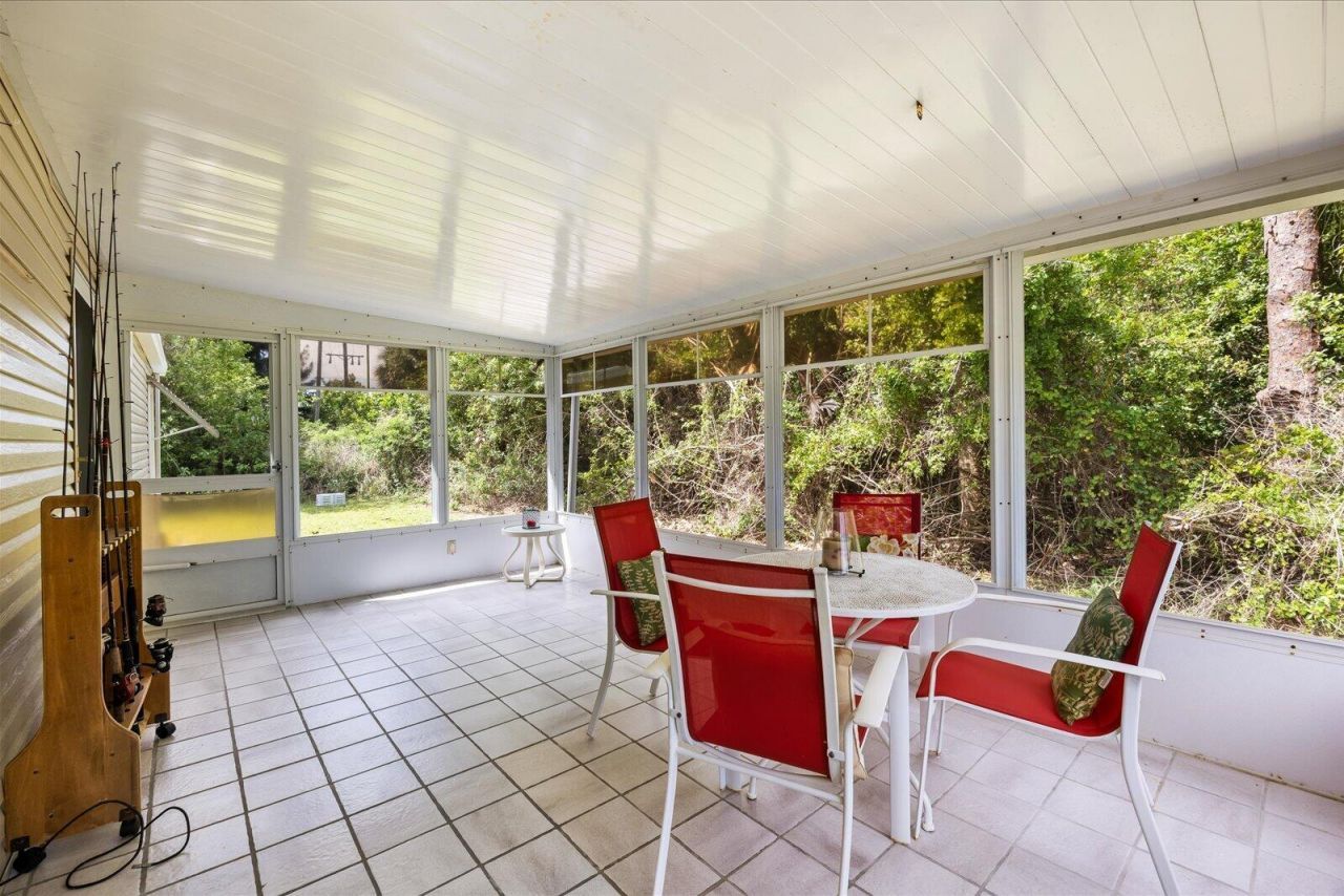 5683 Hemingway Court, Fort Pierce, FL 34982 Photo