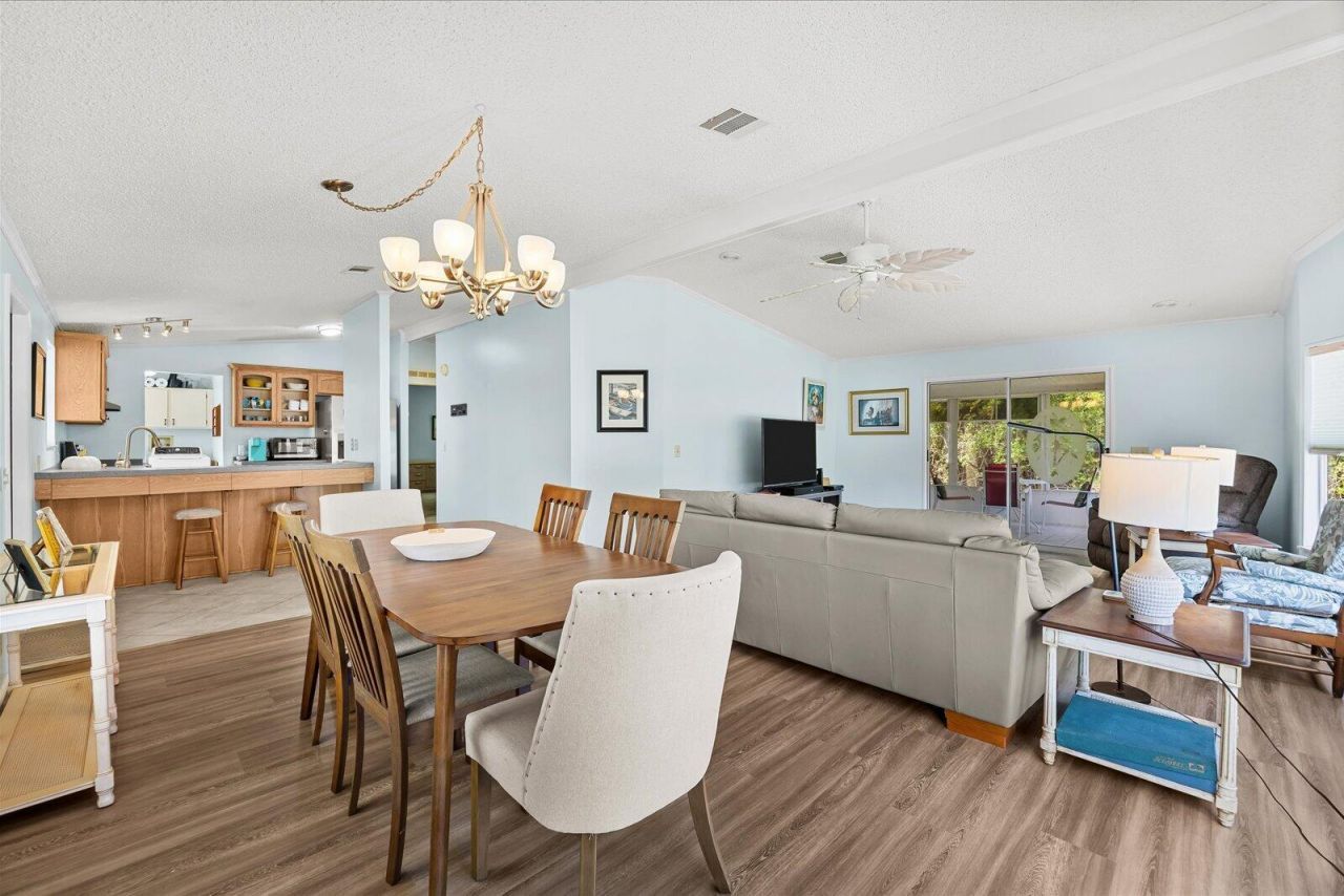 5683 Hemingway Court, Fort Pierce, FL 34982 Photo