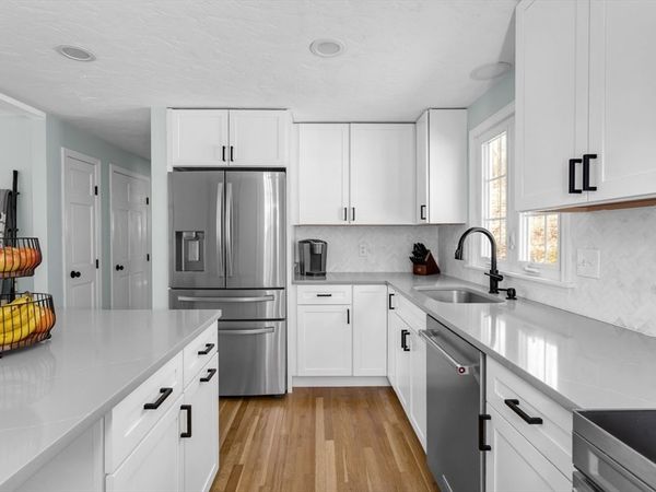 4 Marshall Street, Norfolk, MA 02056