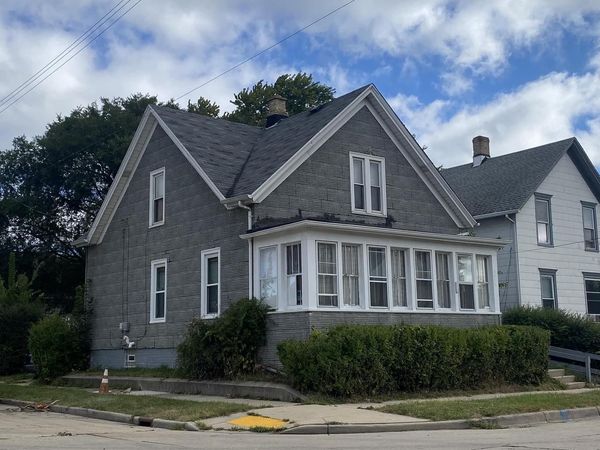 1024 Hagerer STREET, Racine, WI 53402