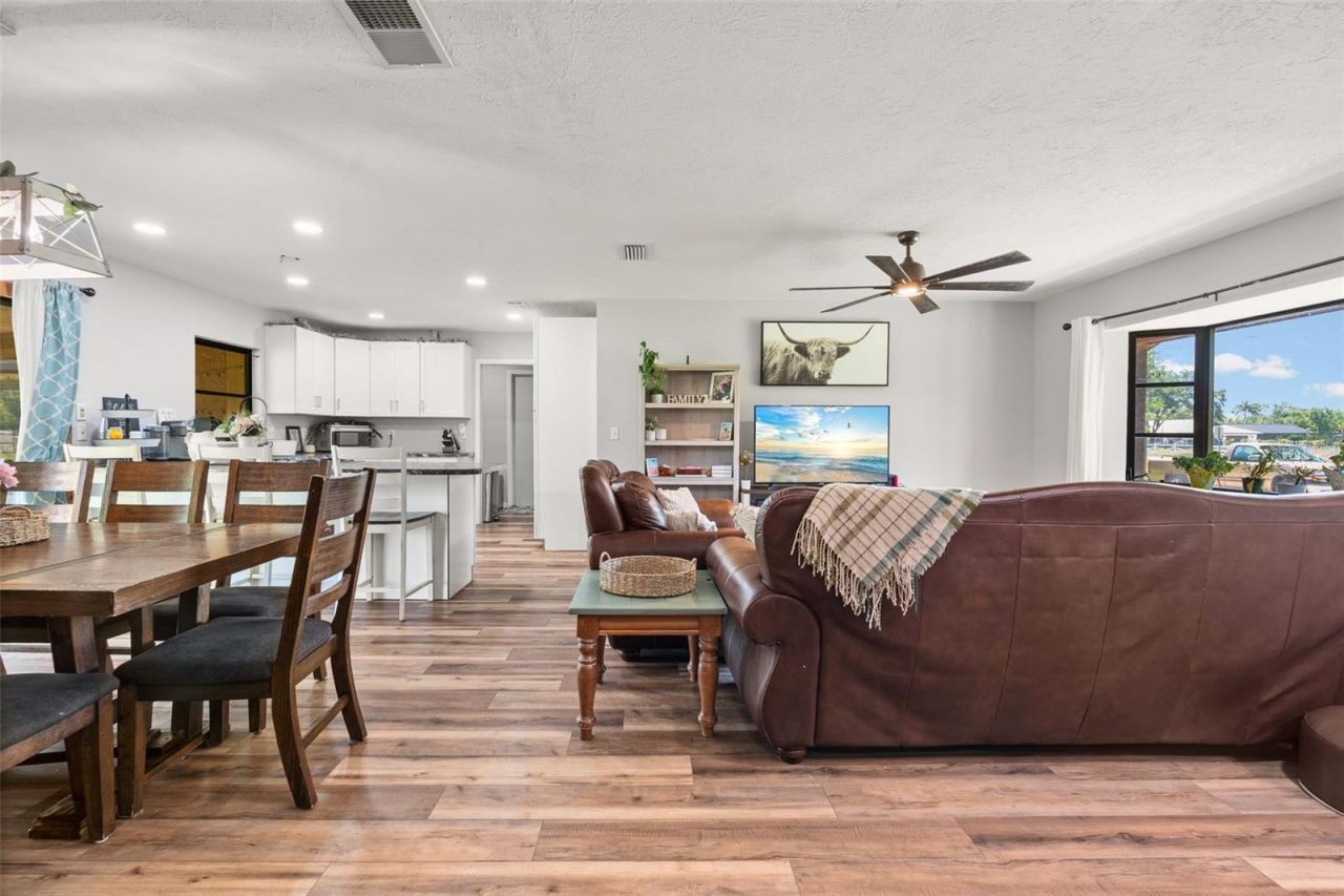 7605 Richardson Road, Sarasota, FL 34240 Photo