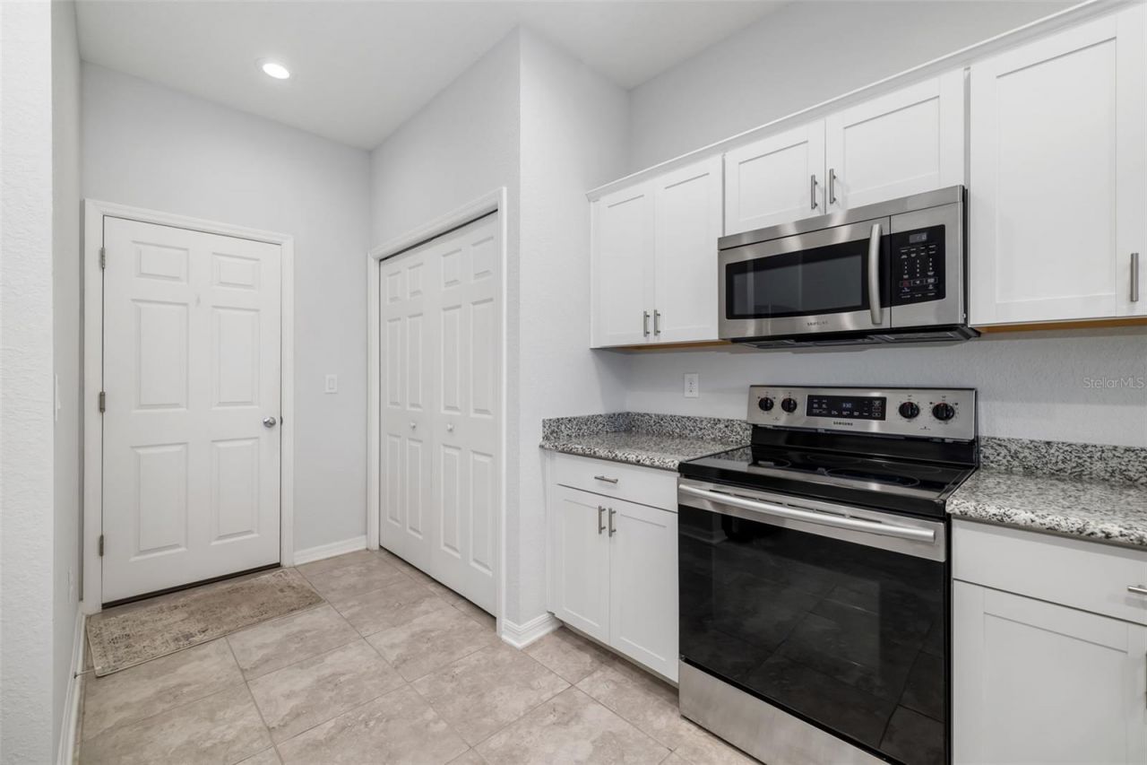 1306 Grantham Drive, Sarasota, FL 34234 Photo