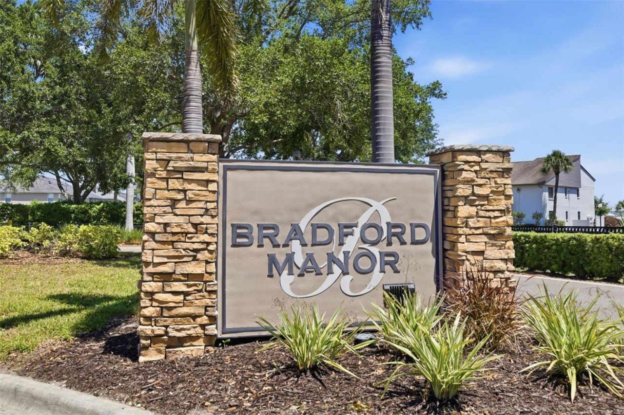 1306 Grantham Drive, Sarasota, FL 34234 Photo