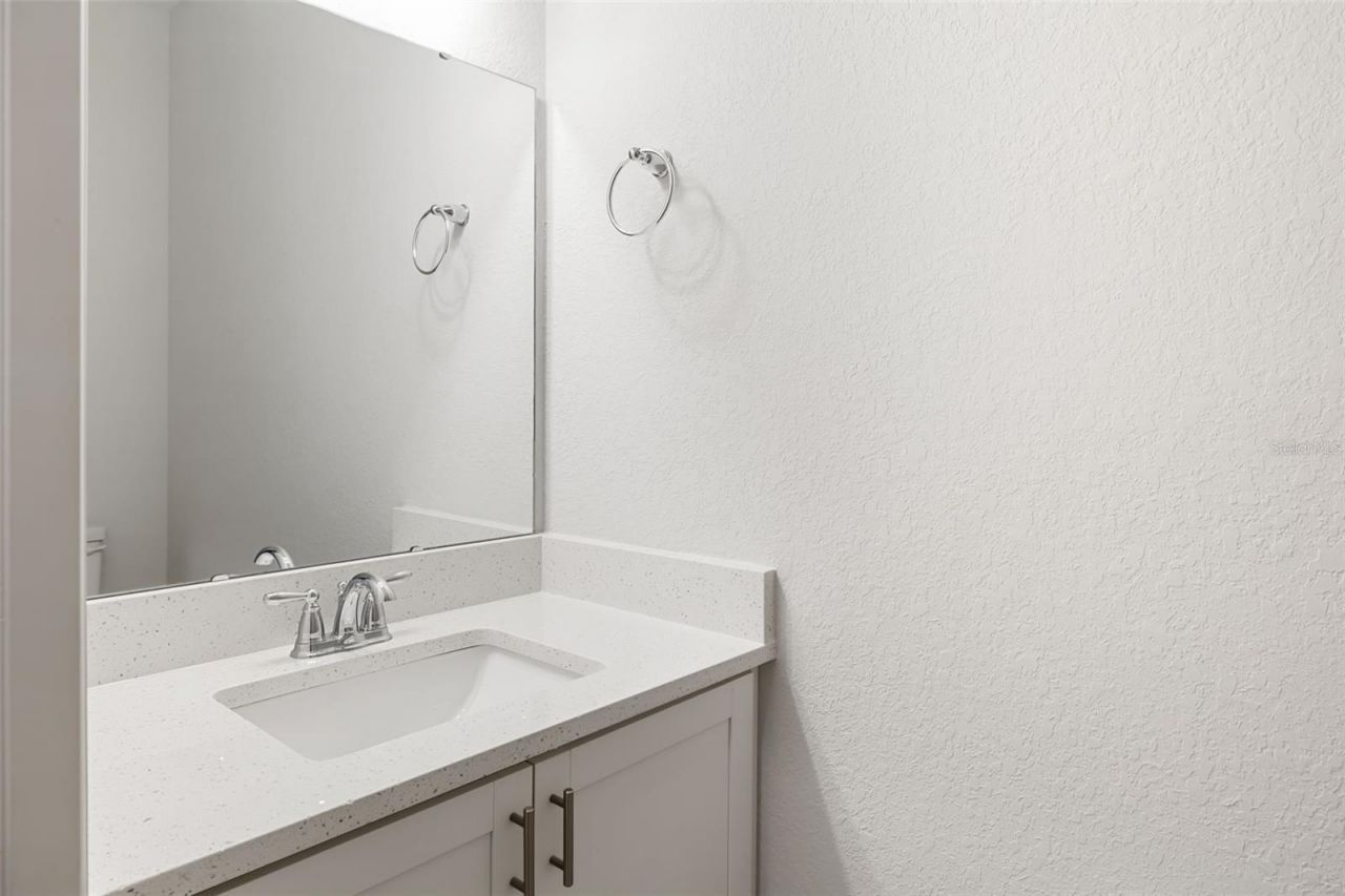 1306 Grantham Drive, Sarasota, FL 34234 Photo
