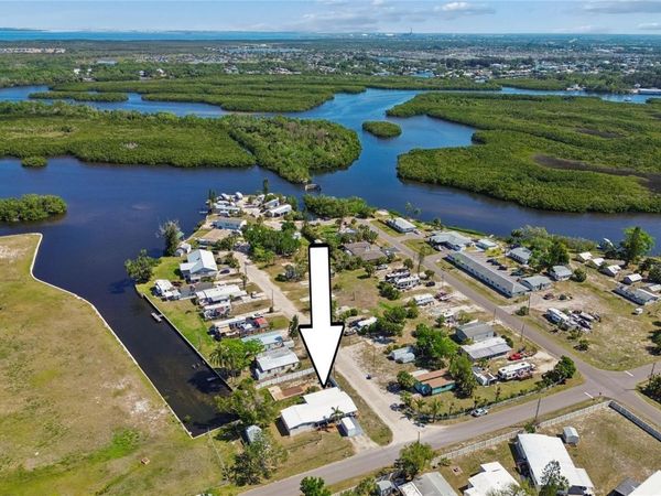 1130 SWEENEY DRIVE , RUSKIN, FL 33570