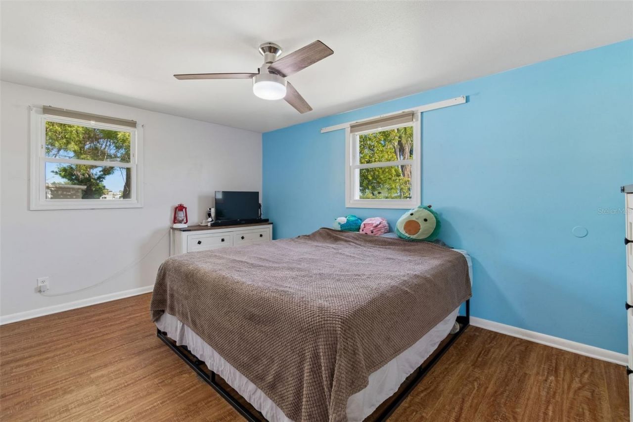 1130 Sweeney Drive, Ruskin, FL 33570 Photo