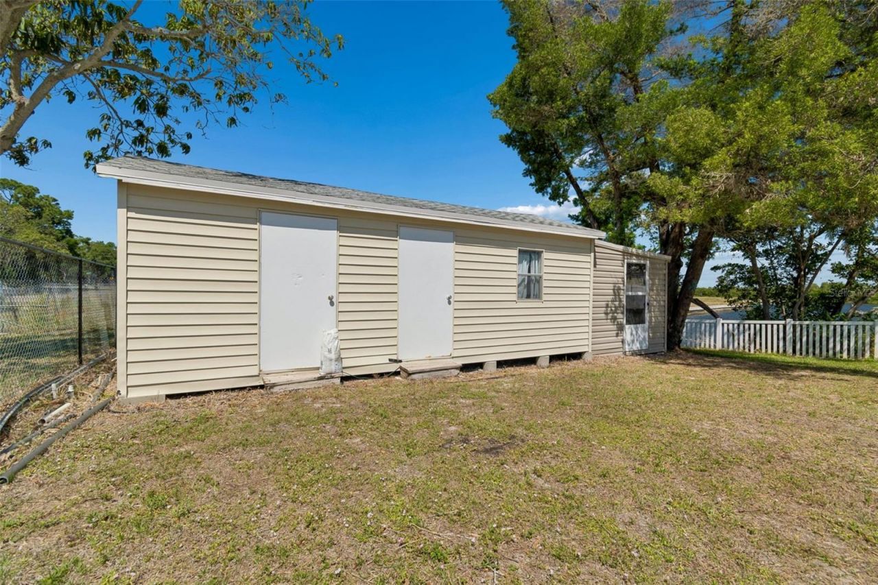 1130 Sweeney Drive, Ruskin, FL 33570 Photo