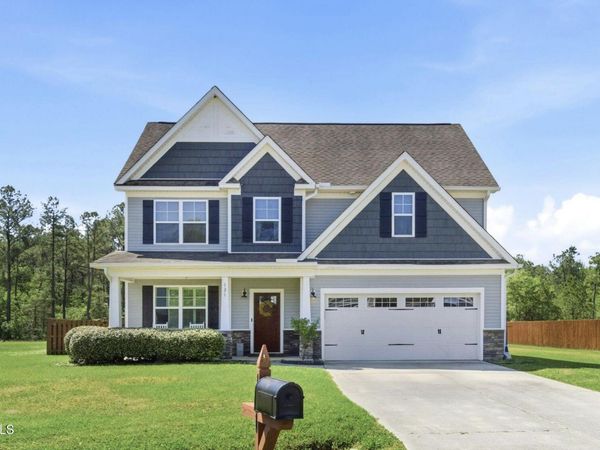 121 Cottle Court , Richlands, NC 28574