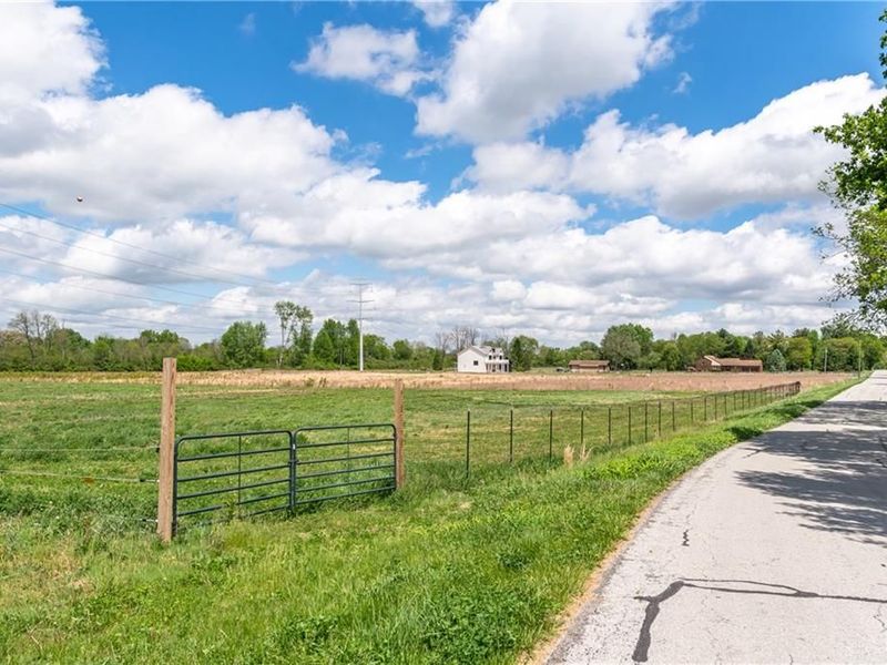 1095 Spring Valley Alpha Road, Xenia, OH 45385 Photo 3