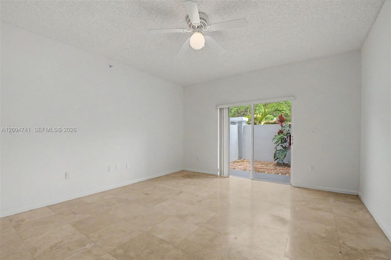 7000 SW 80th St, Unit 104, Miami, FL 33143 Photo