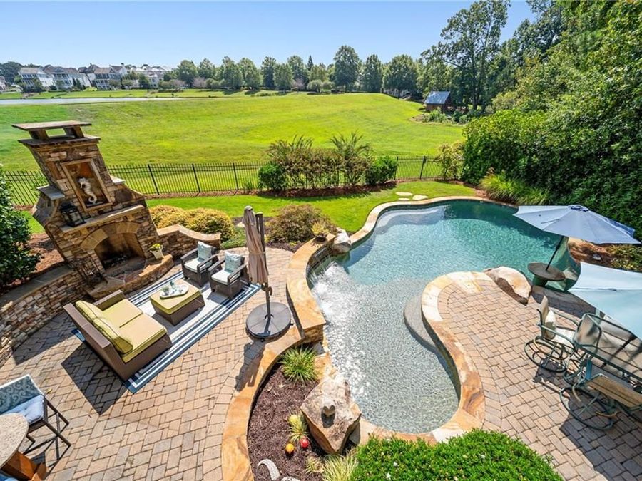 Property Image 103