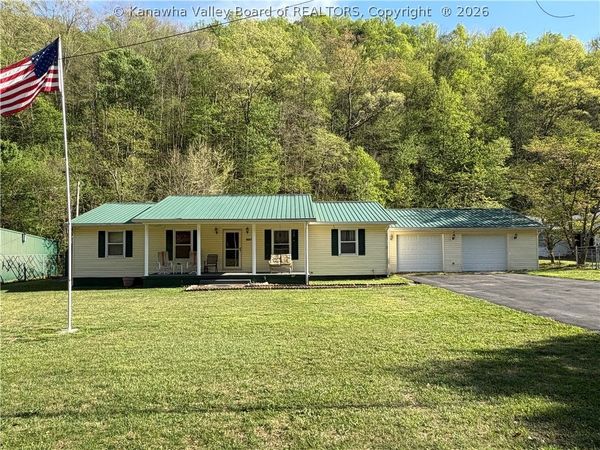 3037 Whitman Creek Road, Whitman, WV 25652