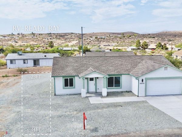 20275 E Mesa Verde Road, Unit 503, Mayer, AZ 86333