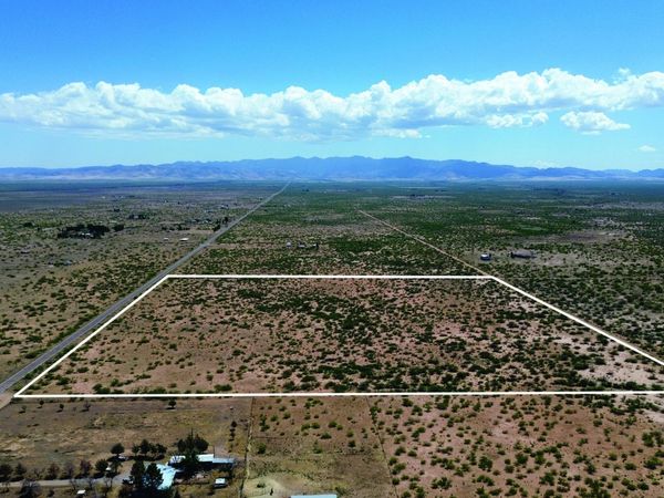 38.67 Acre Lydy Avenue, Unit 39, Pearce, AZ 85625
