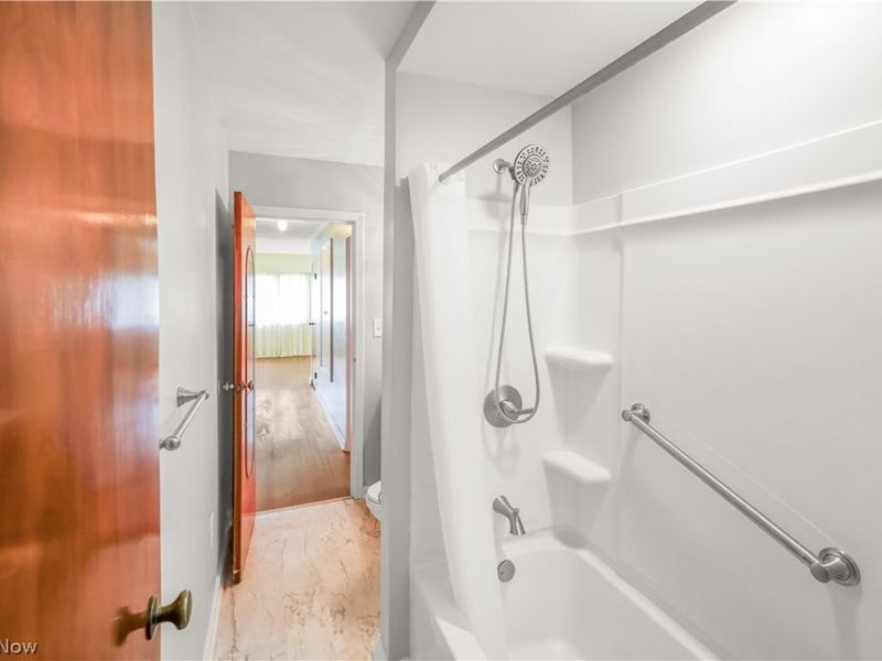 2330 21 Street, Cuyahoga Falls, OH 44223 Photo 12