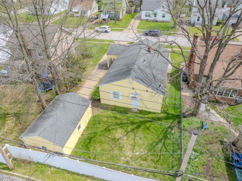 2330 21 Street, Cuyahoga Falls, OH 44223 Photo 5