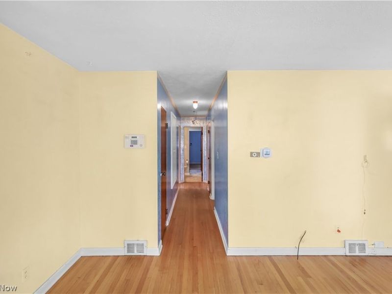 2330 21 Street, Cuyahoga Falls, OH 44223 Photo 8