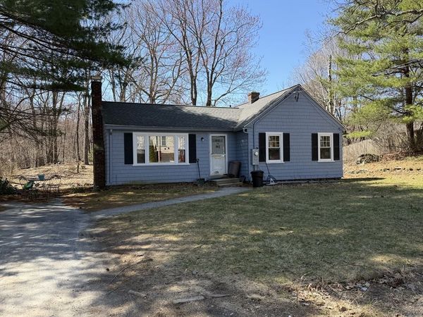 29 Outlook Drive, Worcester, MA 01602