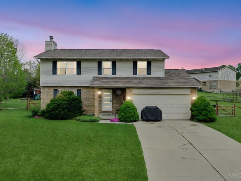 6382 Stapleton Court, Fairfield Twp, OH 45011 Photo 2