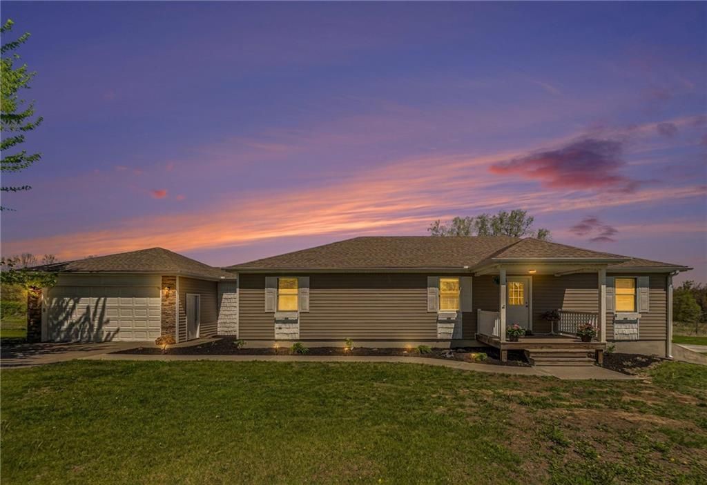 9670 NW Dawn Lane, Gower, MO 64454 Main Photo
