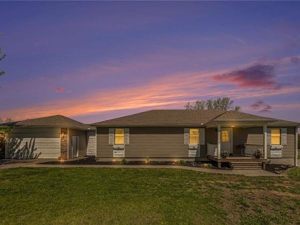 9670 NW DAWN Lane, Gower, MO 64454