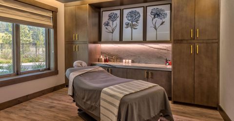 17 Beach Club Drive, Unit 221, Stateline, NV 89449 Photo