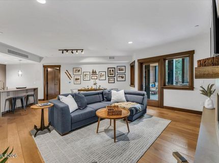 17 Beach Club Drive, Unit 221, Stateline, NV 89449 Photo