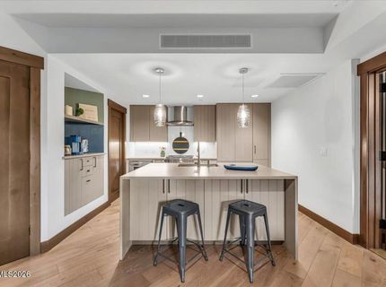 17 Beach Club Drive, Unit 221, Stateline, NV 89449 Photo