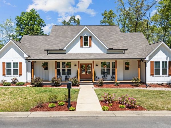 7 Moss Creek Drive NE, Rome, GA 30161