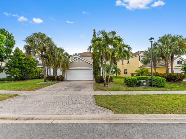 116 Hamilton Terrace, Royal Palm Beach, FL 33414