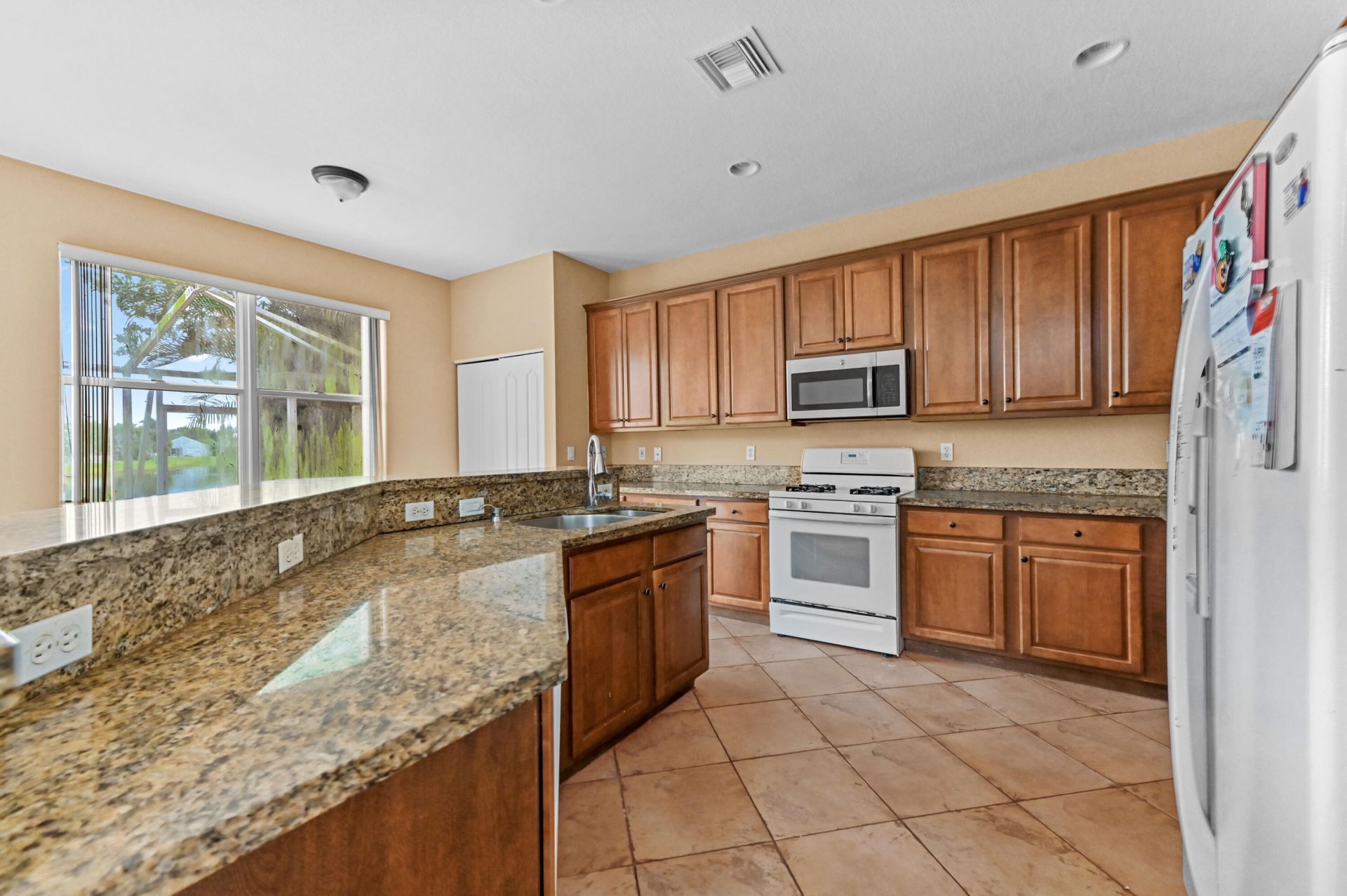116 Hamilton Terrace, Royal Palm Beach, FL 33414 Photo