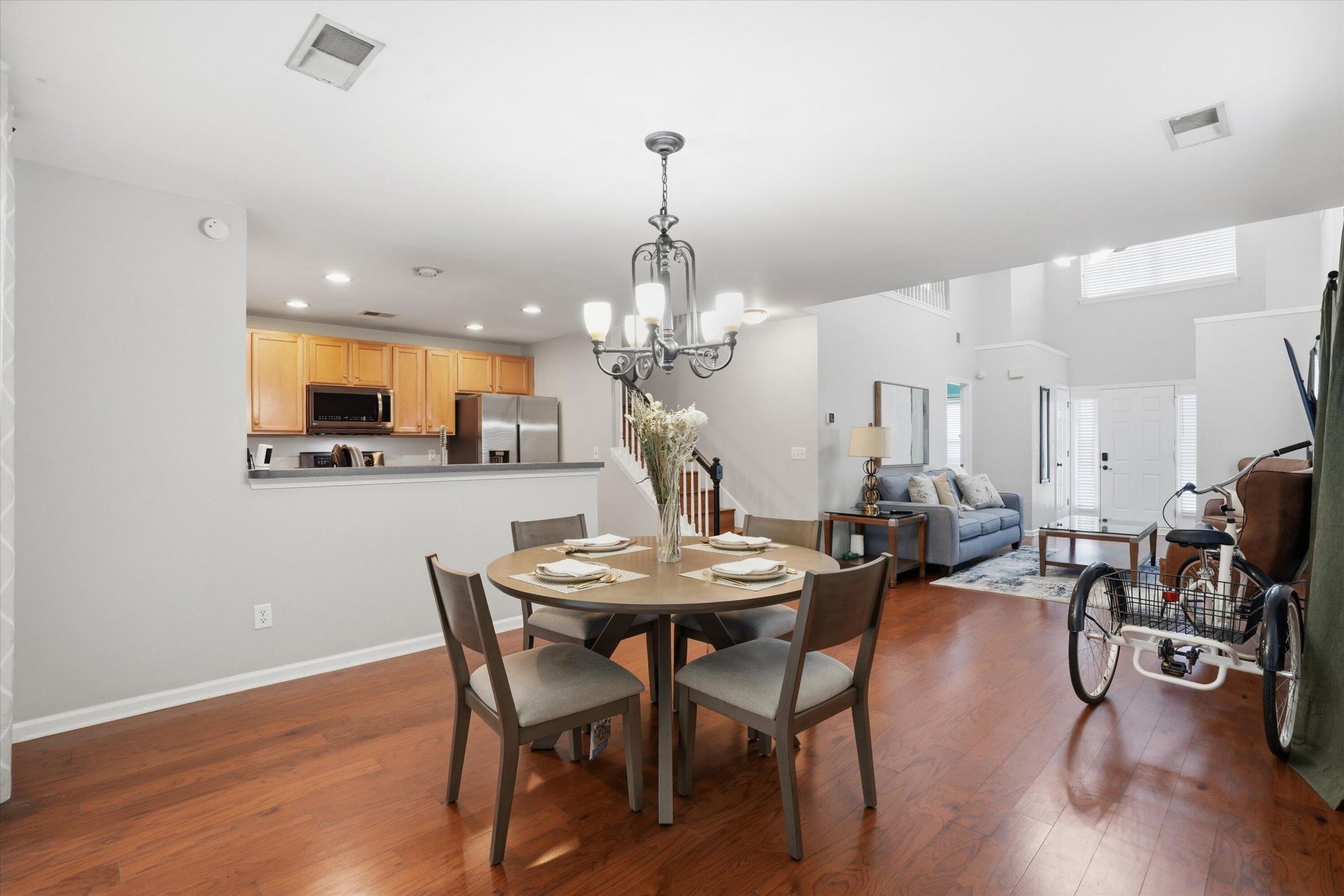 9114 Maple Grove Drive Photo 16