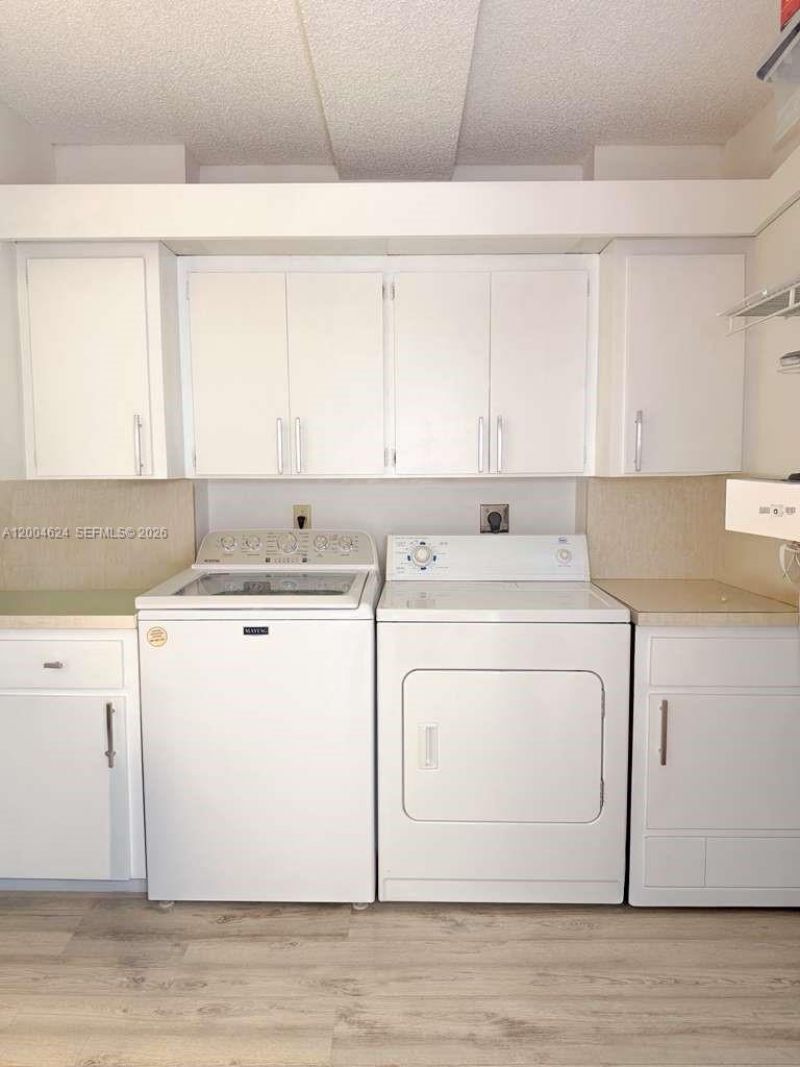 1721 Whitehall Dr, Unit 101, Davie, FL 33324 Photo