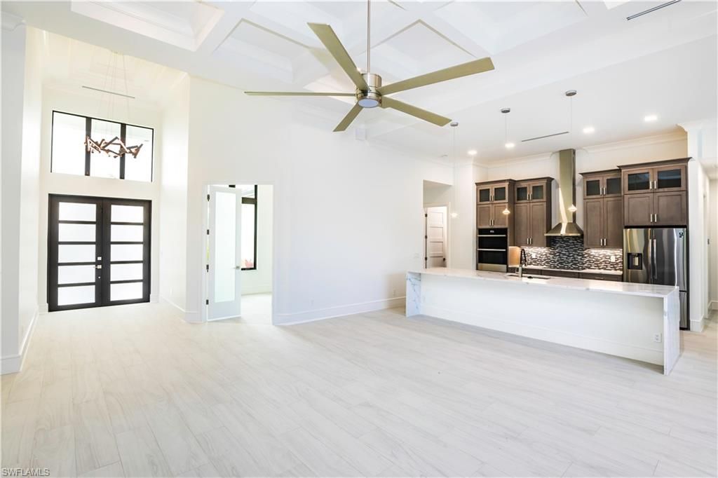 231 Legacy Ct, Naples, FL 34110 Photo