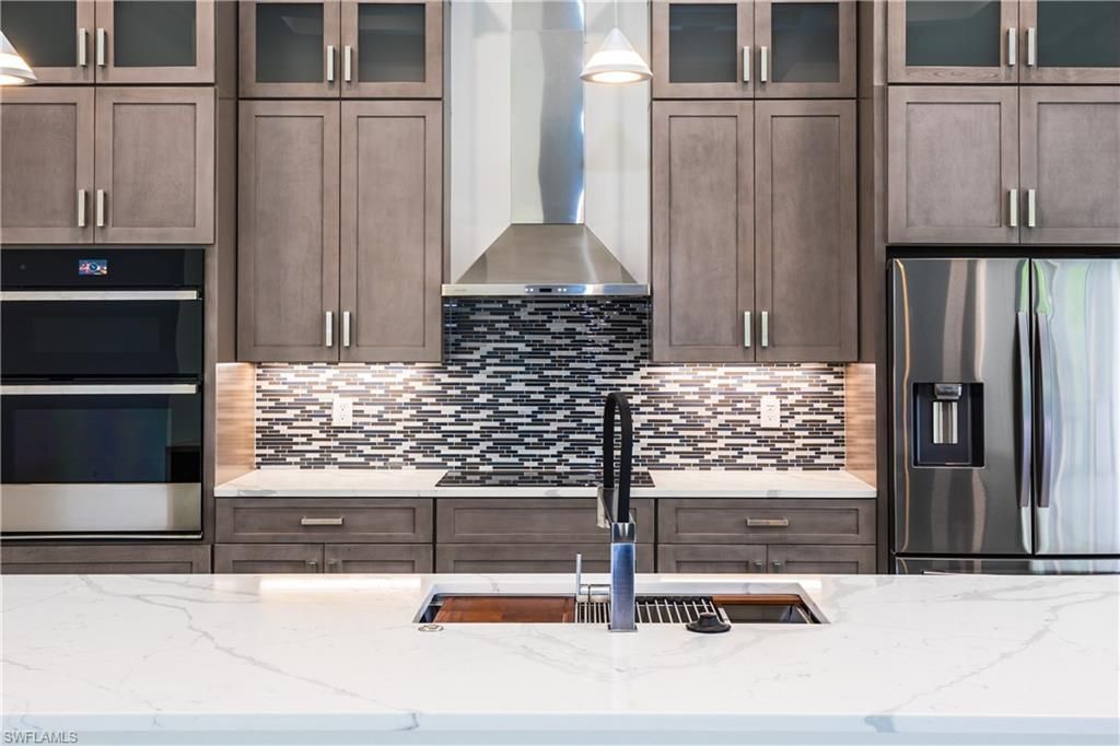231 Legacy Ct, Naples, FL 34110 Photo