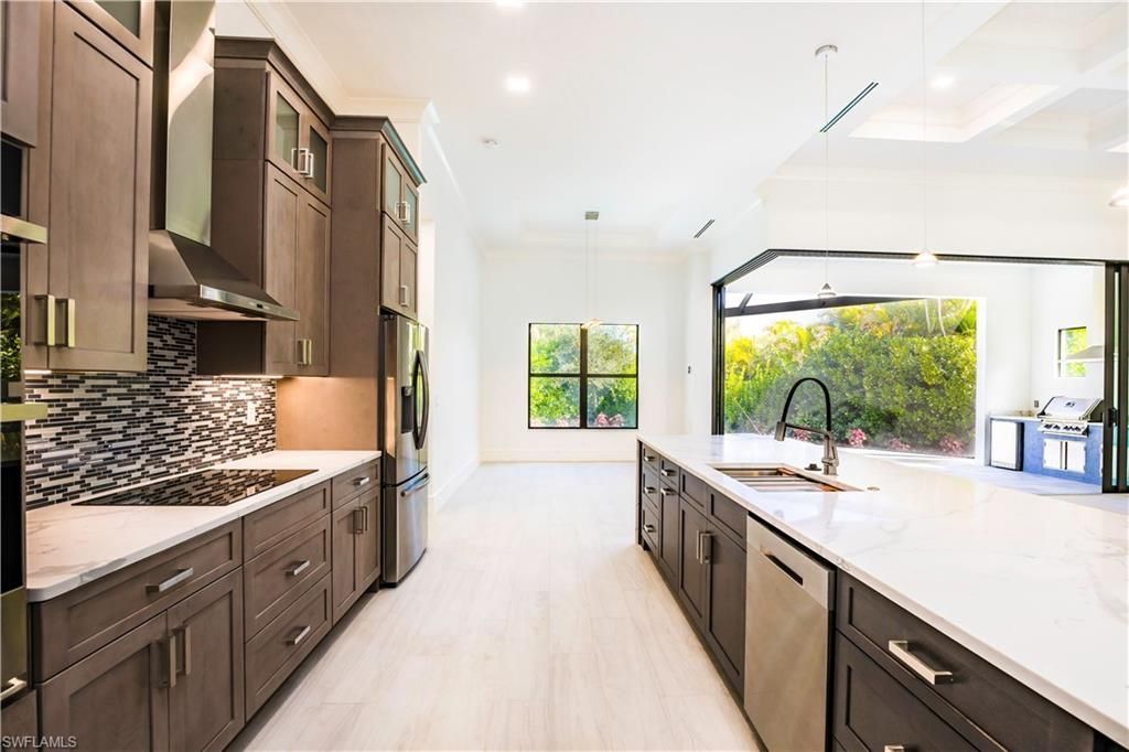 231 Legacy Ct, Naples, FL 34110 Photo