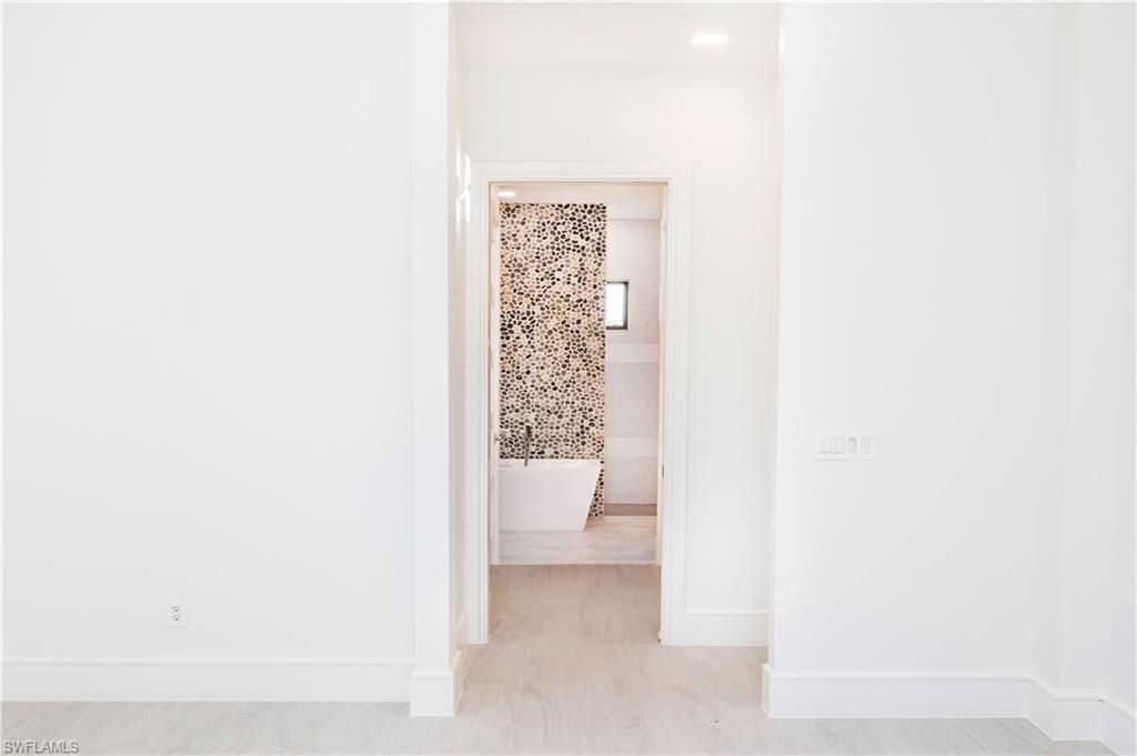 231 Legacy Ct, Naples, FL 34110 Photo