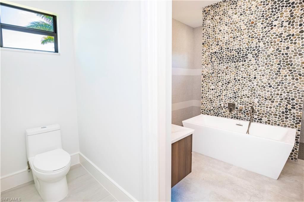 231 Legacy Ct, Naples, FL 34110 Photo