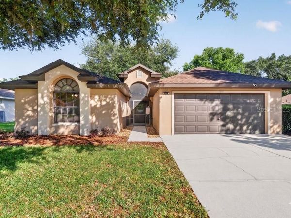 4943 TREASURE CAY ROAD , TAVARES, FL 32778