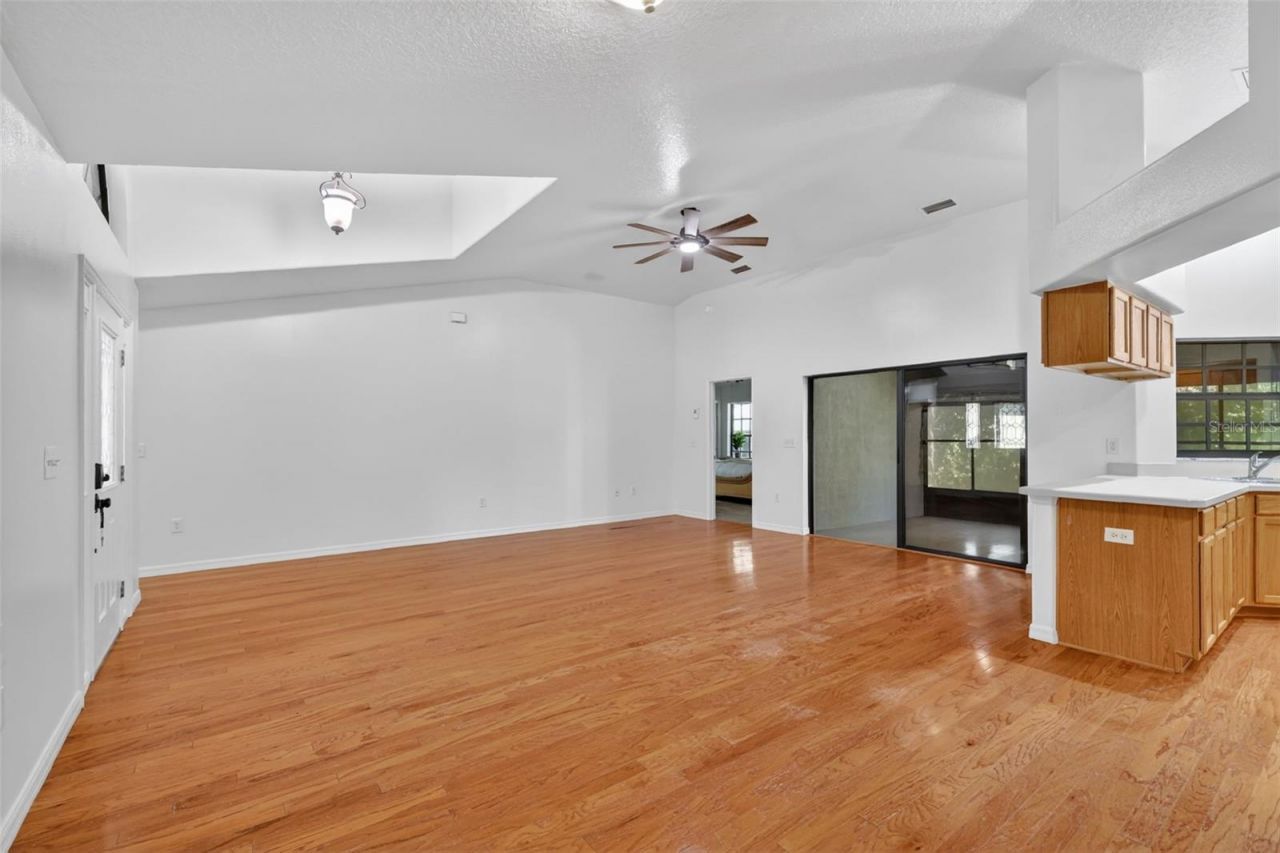 4943 Treasure Cay Road, Tavares, FL 32778 Photo