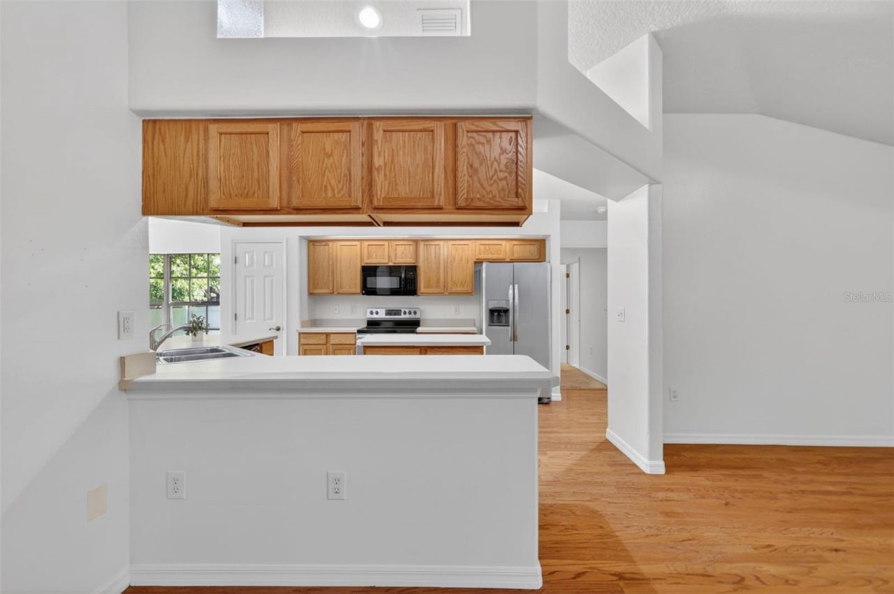 4943 Treasure Cay Road, Tavares, FL 32778 Photo