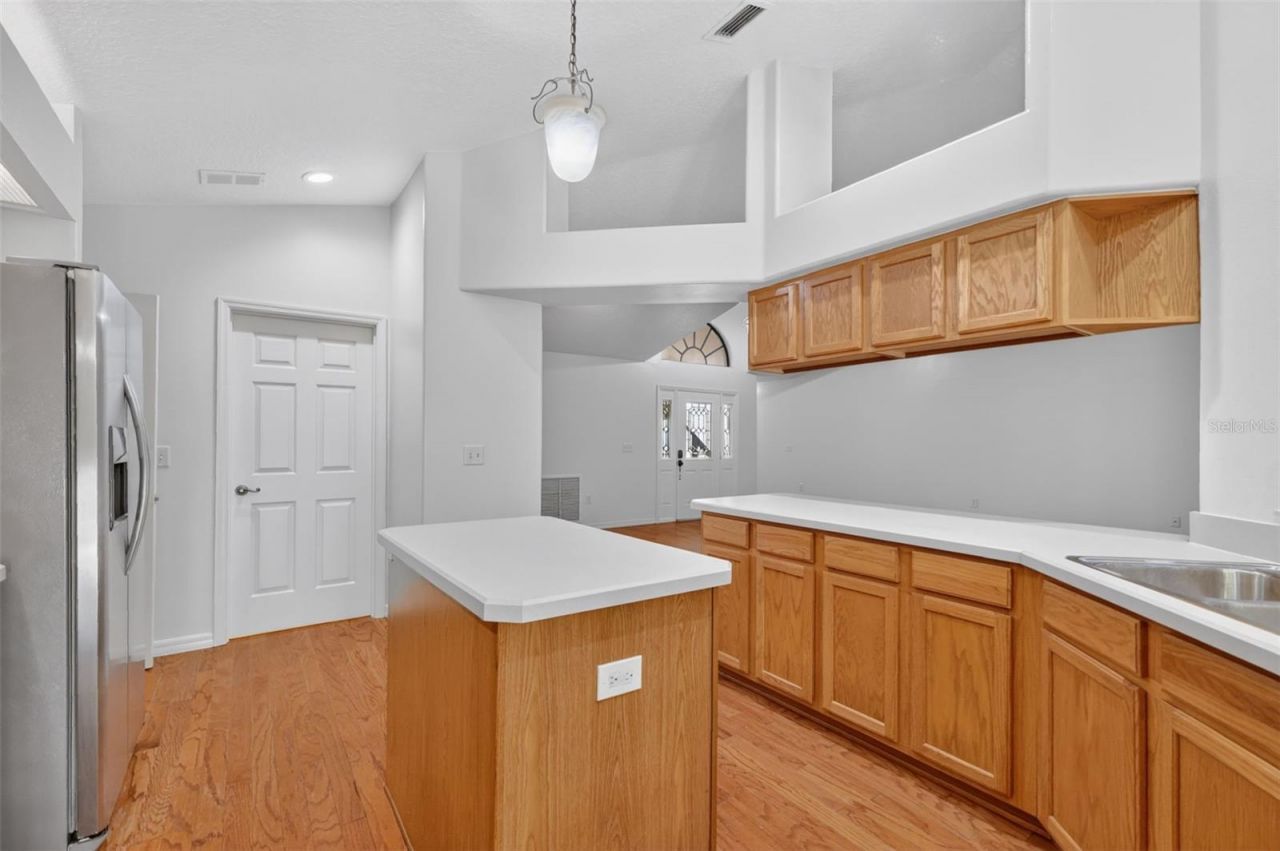 4943 Treasure Cay Road, Tavares, FL 32778 Photo