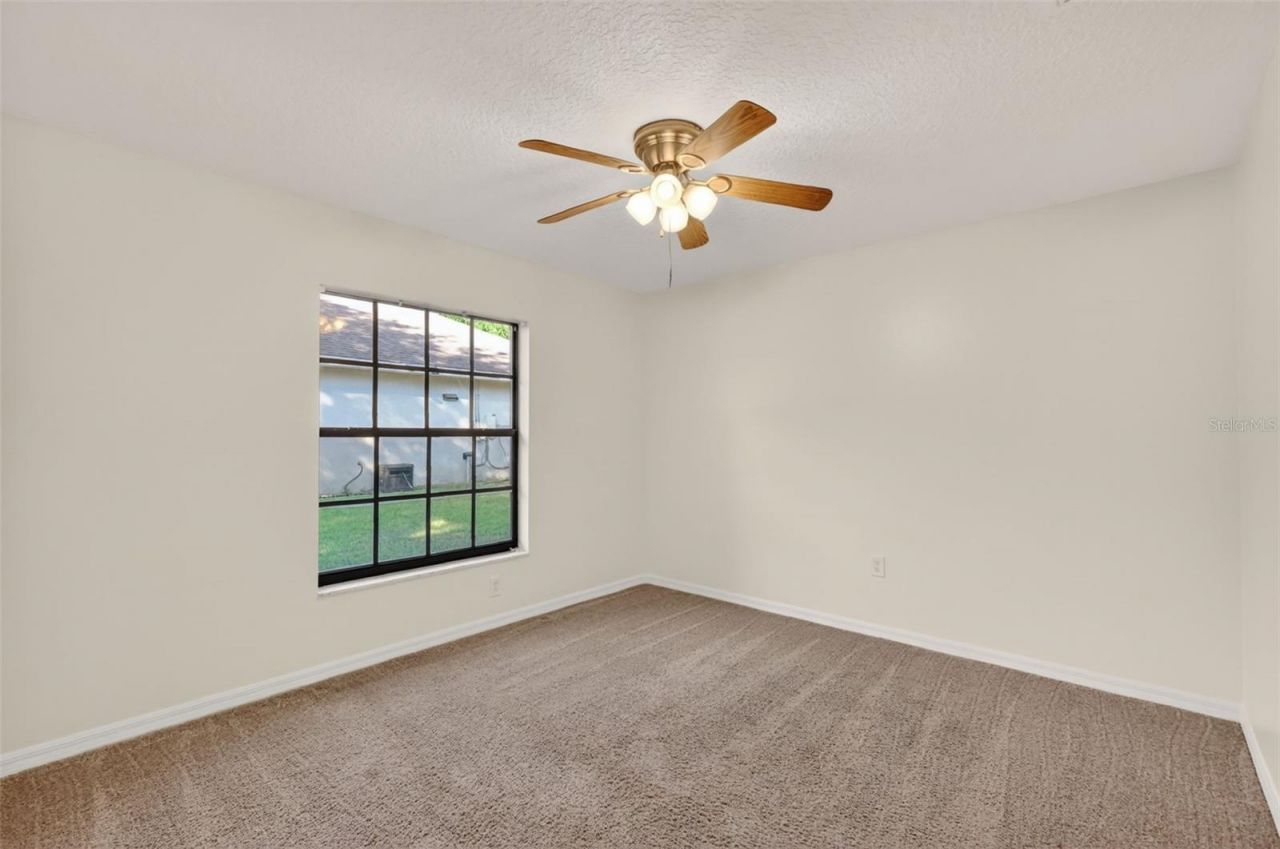 4943 Treasure Cay Road, Tavares, FL 32778 Photo