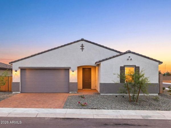 7757 N 78TH Drive, Glendale, AZ 85303