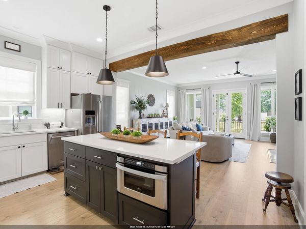 3116 Parkside Ln, St Francisville, LA 70775